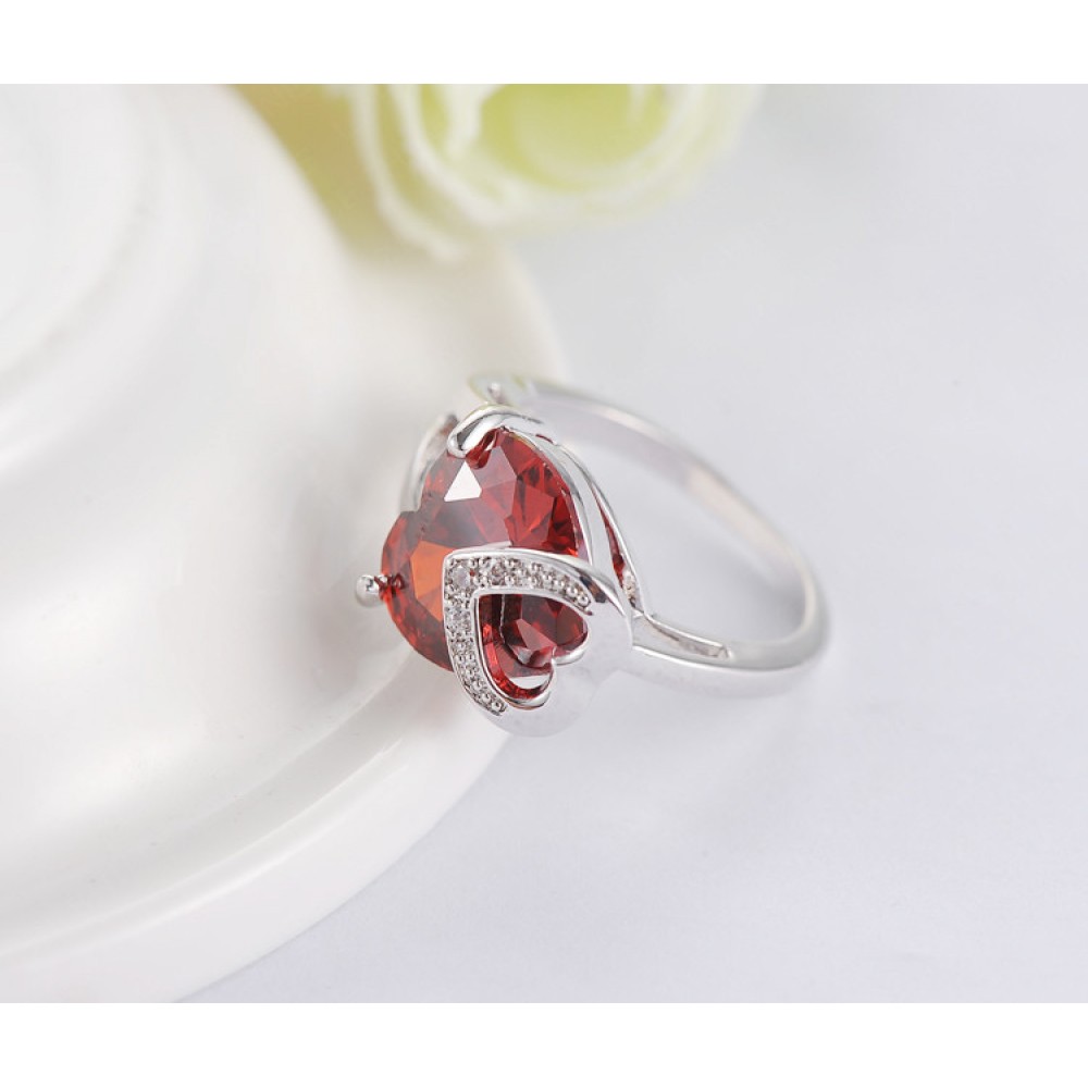 Ruby Red Heart Austrian Crystal Encrusted Valentines Gift Silver Ring
