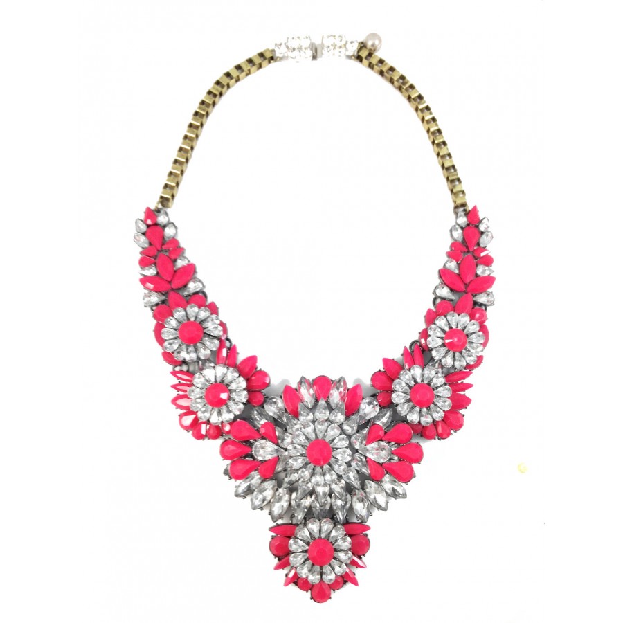 Vintage pink thermoset and rhinestone necklace | Sarah Urban
